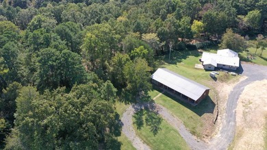 Introducing your dream lakefront getaway! This stunning, fully - photo 48