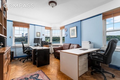 Castle Village 2.5 Bed, 2 Bath with Panoramic VIEWS of the - photo 8