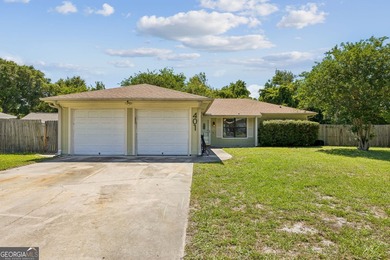 Welcome home to this beautifully refreshed 3-bedroom, 2-bath - photo 1