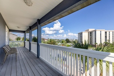 Welcome to coastal living at its best! This charming home is - photo 25