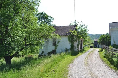 A once-in-a-generation opportunity to own an extraordinary - photo 40