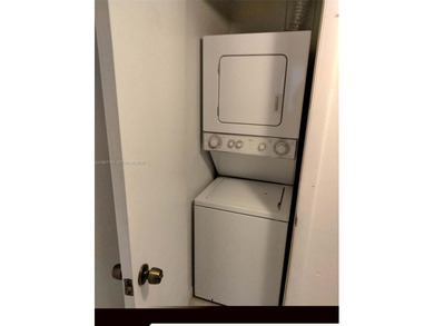 Blue Lagoon Lake Condo For Sale in Miami Florida