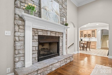 Experience Lake Norman living in a gated, lake-access community - photo 16