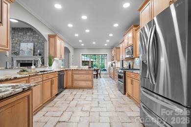 Experience Lake Norman living in a gated, lake-access community - photo 19
