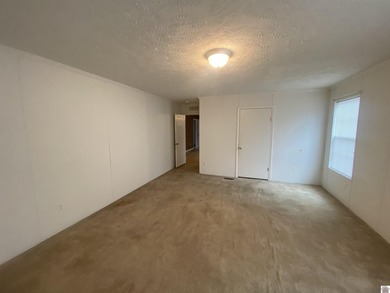 Check out this affordable home. Hardly lived in over the years - photo 19