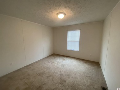 Check out this affordable home. Hardly lived in over the years - photo 23