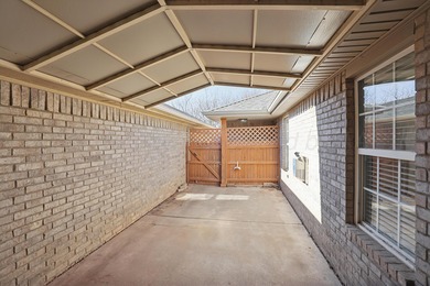 Hillside Cutie! This very well maintained beautiful 3 bedroom, 2