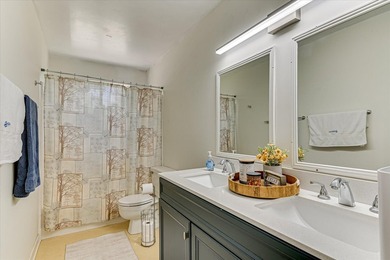 SUPER LOCATION, GREAT CONDITION... This well-maintained family - photo 32