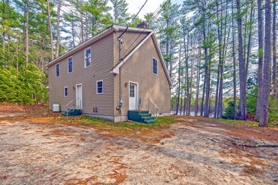 Nestled on the shores of scenic Papoose Pond in Waterford, Maine - photo 4