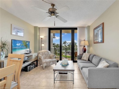 Marco Island Lake Area Condo For Sale in Marco Island Florida