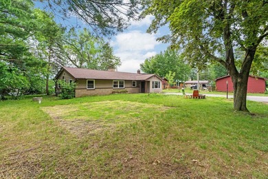 Beautifully updated, move-in ready 2BR, 1.5BA accessible ranch - photo 14