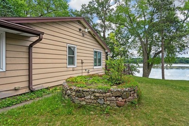 Beautifully updated, move-in ready 2BR, 1.5BA accessible ranch - photo 17