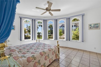 Welcome to an extraordinary, one-of-a-kind estate nestled within - photo 28
