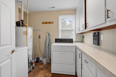 Beautifully updated, move-in ready 2BR, 1.5BA accessible ranch - photo 30