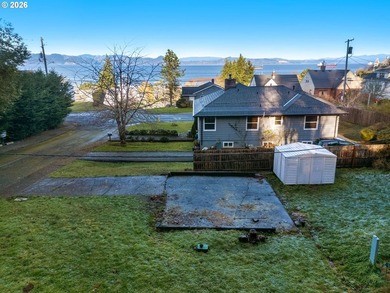 NEW PRICE! This build-ready lot in Astoria, Oregon is the one - photo 1