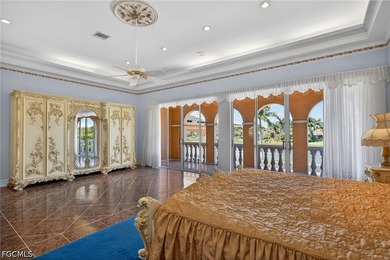 Welcome to an extraordinary, one-of-a-kind estate nestled within - photo 32