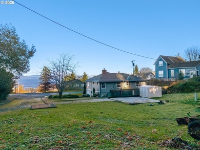 NEW PRICE! This build-ready lot in Astoria, Oregon is the one - photo 6