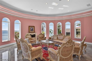 Welcome to an extraordinary, one-of-a-kind estate nestled within - photo 38
