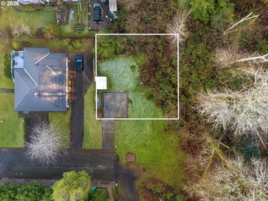 NEW PRICE! This build-ready lot in Astoria, Oregon is the one - photo 8
