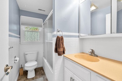 Beautifully updated, move-in ready 2BR, 1.5BA accessible ranch - photo 45