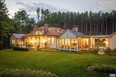 Keswick Springs | Set on five acres blending manicured gardens - photo 8