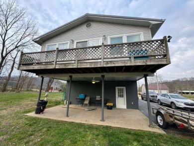 Kentucky River - Estill County Home For Sale in Ravenna Kentucky