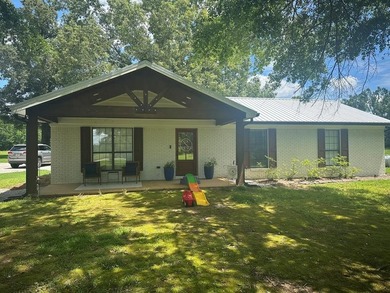 This Beautiful Propety is ready for the new owner. Small pond - photo 1