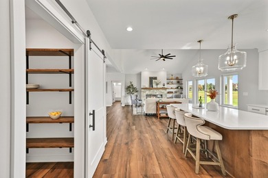 Exceptional craftsmanship & modern design in this stunning new - photo 13