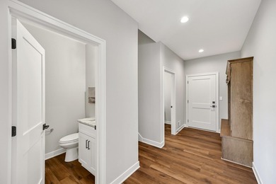 Exceptional craftsmanship & modern design in this stunning new - photo 18