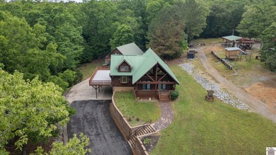 Charming 2 bedroom, 2 bath log cabin in the county near - photo 30
