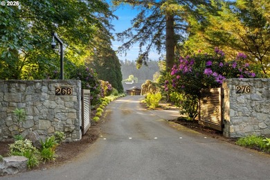 Extraordinary gated Willamette River estate on 1.56 private - photo 3