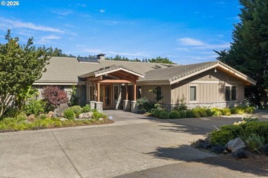 Extraordinary gated Willamette River estate on 1.56 private - photo 4