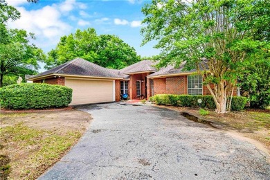 Experience the perfect blend of comfort and community in this - photo 1