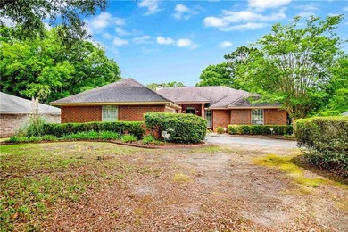 Experience the perfect blend of comfort and community in this - photo 2
