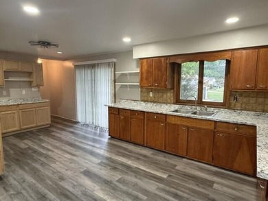 Brick ranch on large corner lot with views of Little Muskego - photo 6