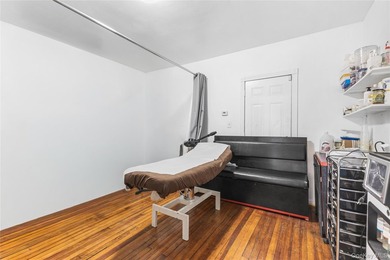 Turnkey Beauty Salon for Sale - Prime Bronx Location Exceptional - photo 9