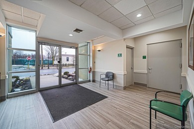 Rare opportunity to OWN professional office space on Main Street - photo 10