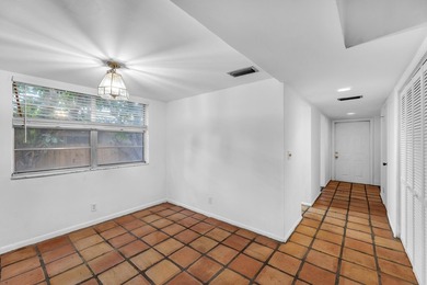 TOWNHOME CAN BE RENTED RIGHT AWAY...6 MONTHS MINIMUM. BRING - photo 12