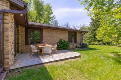Welcome to 975 Yuma Lane N, featuring a bright four-season porch - photo 23