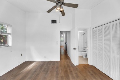 TOWNHOME CAN BE RENTED RIGHT AWAY...6 MONTHS MINIMUM. BRING - photo 25