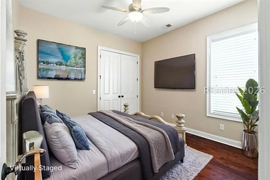Nestled along the shores of Hampton Lake, this exceptional - photo 26