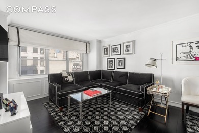 Welcome to an exquisite residence nestled in the heart of - photo 3