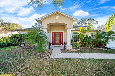 Spacious and beautifully maintained 3 bedroom, 2 bathroom home - photo 1