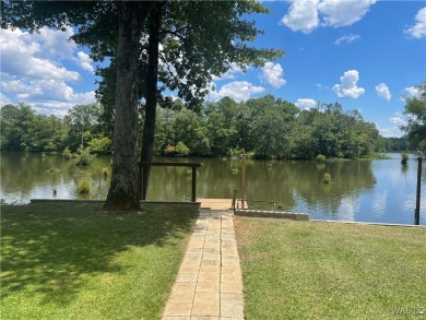 Lake Home For Sale in Aliceville, Alabama