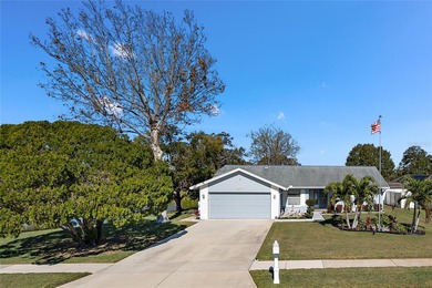 (private lake, pond, coastal) Home For Sale in Seminole Florida