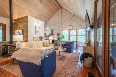 Charming home in Lafayette county! Just a short 18 minute drive - photo 4