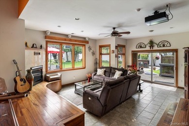 Welcome to this spacious expanded Colonial set on a beautifully - photo 13