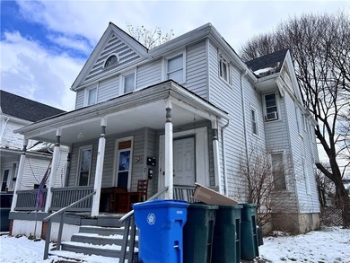 Discover this fully occupied, cash-flowing 3-family in - photo 4