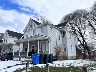 Discover this fully occupied, cash-flowing 3-family in - photo 5