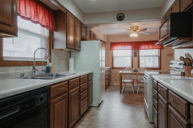 LAKE WINNEBAGO!! Rare opportunity awaits with so much to offer - photo 16